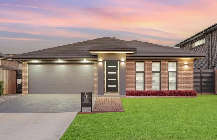 51 Greystanes Way, Carnes Hill NSW 2171