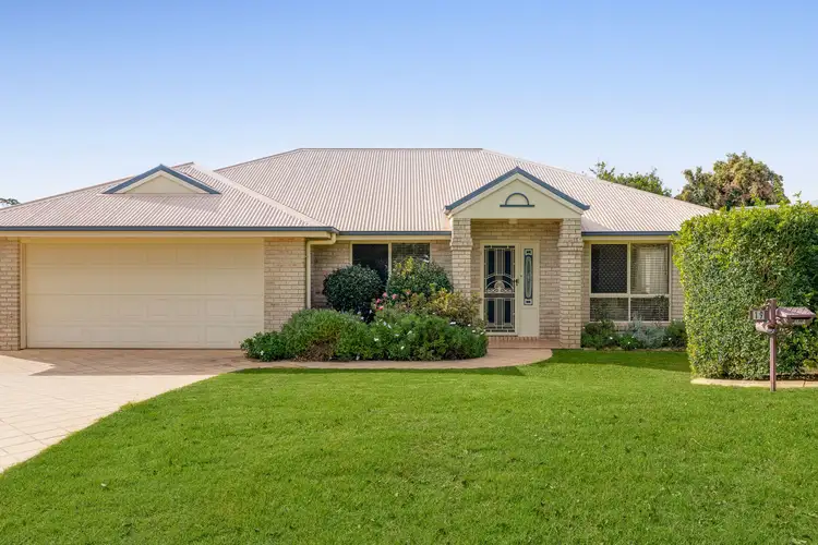 19 Chelwyn Street, Middle Ridge QLD 4350