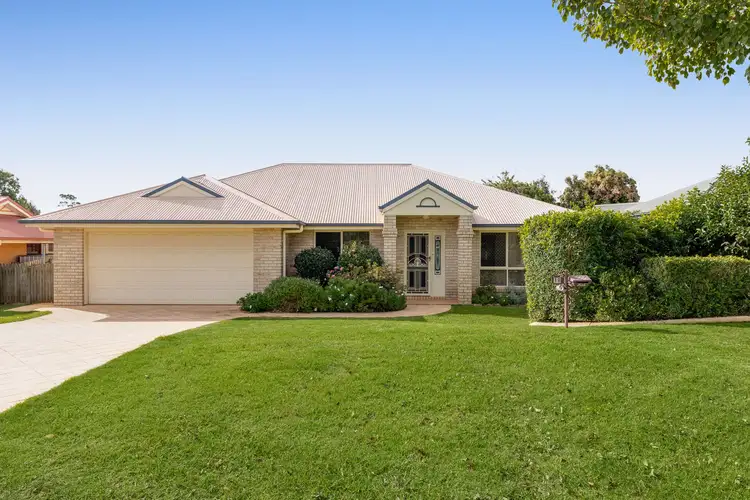 19 Chelwyn Street, Middle Ridge QLD 4350
