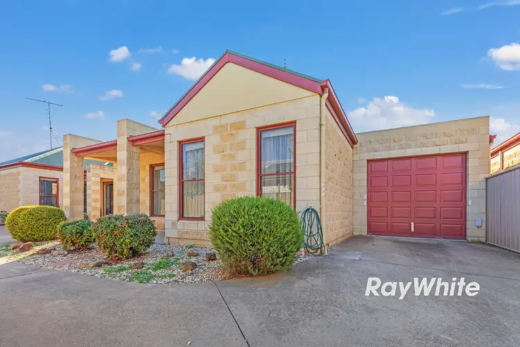 Second view of Homely townhouse listing, 2/101 Hovell Street, Echuca VIC 3564