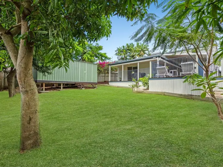 103 Bamboo Avenue, Benowa QLD 4217