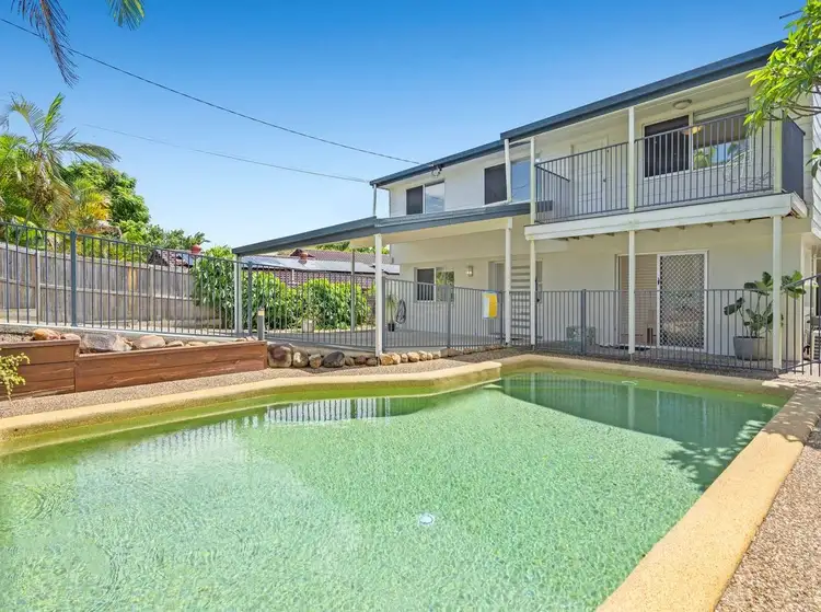 103 Bamboo Avenue, Benowa QLD 4217