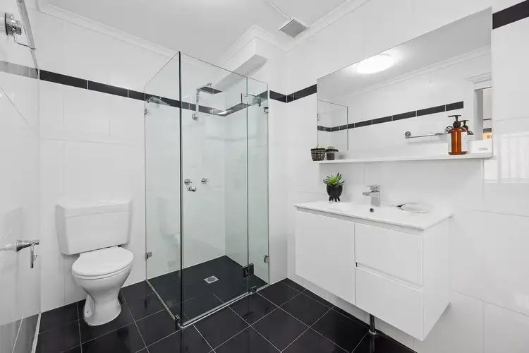 Sixth view of Homely apartment listing, 4/11 Meagher Street, Chippendale NSW 2008