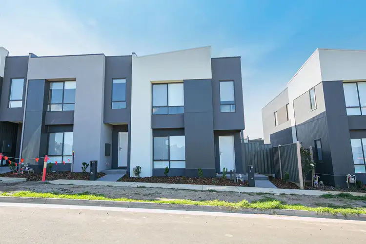 25 Masquerade Road, Berwick VIC 3806