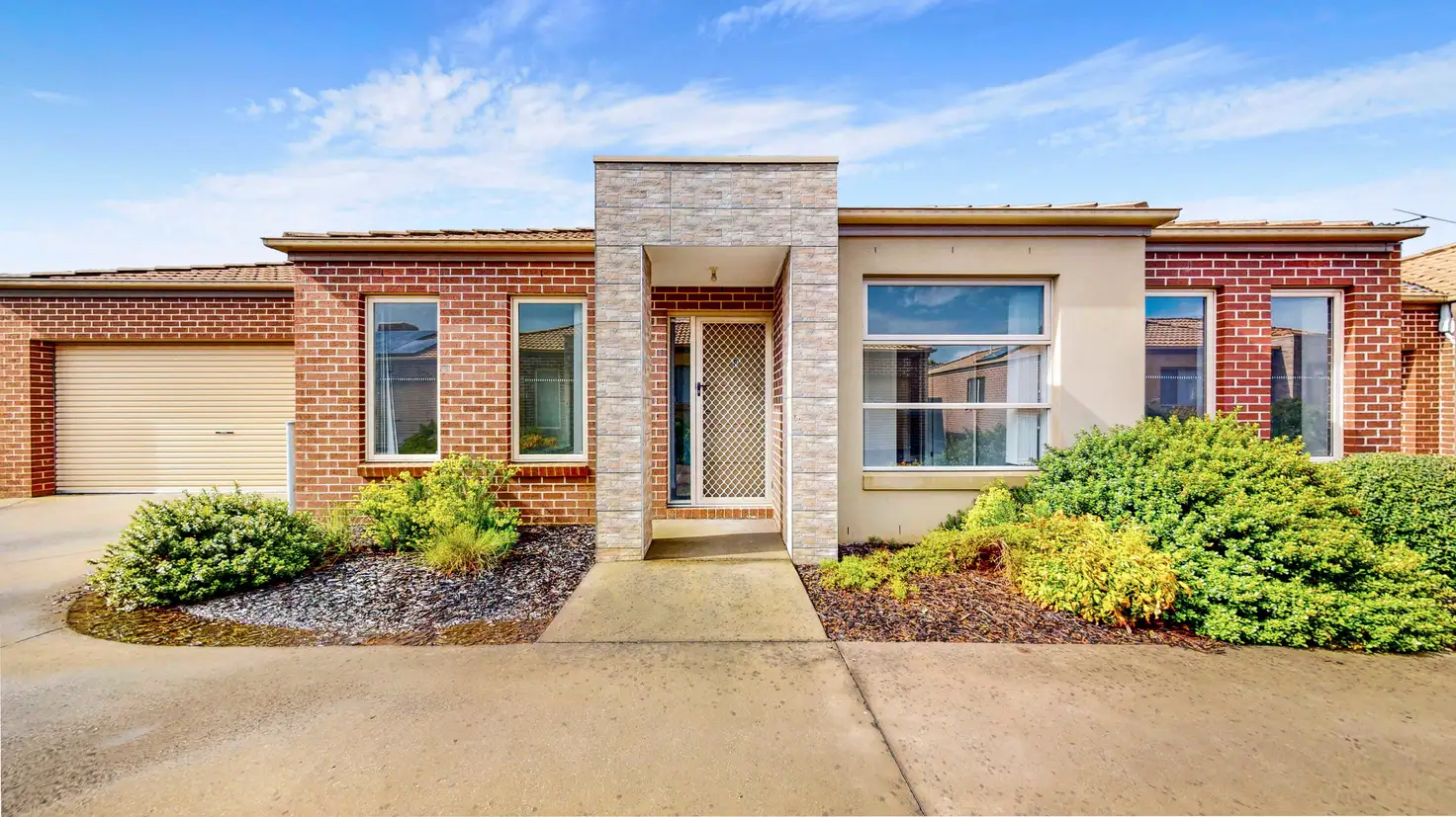Main view of Homely house listing, 6/1 Walnut Way, Pakenham VIC 3810