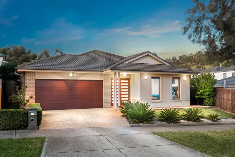 6 Highpoint Drive, South Morang VIC 3752
