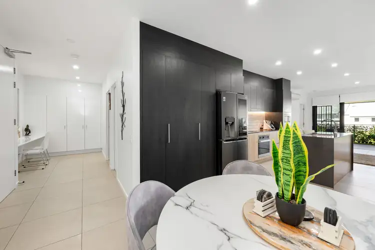 Third view of Homely apartment listing, 403/17 View Street, Mount Gravatt East QLD 4122