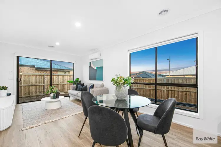 Fourth view of Homely house listing, 7 Homebush Esplanade, Fraser Rise VIC 3336