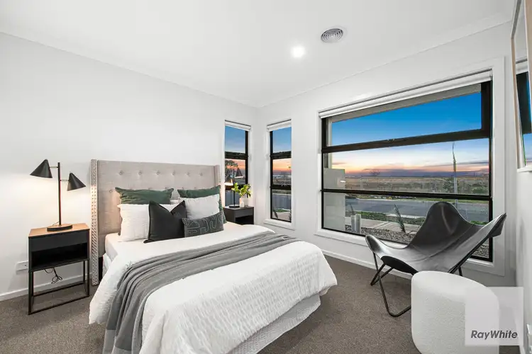 Fifth view of Homely house listing, 7 Homebush Esplanade, Fraser Rise VIC 3336