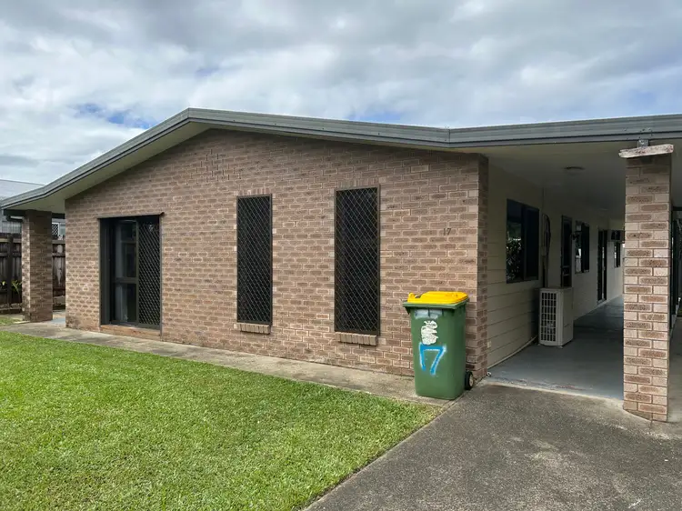 17 Paluma Street, Mount Sheridan QLD 4868