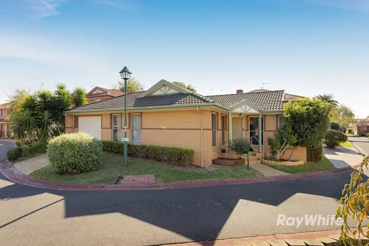 19 Federation Walk, Hughesdale VIC 3166