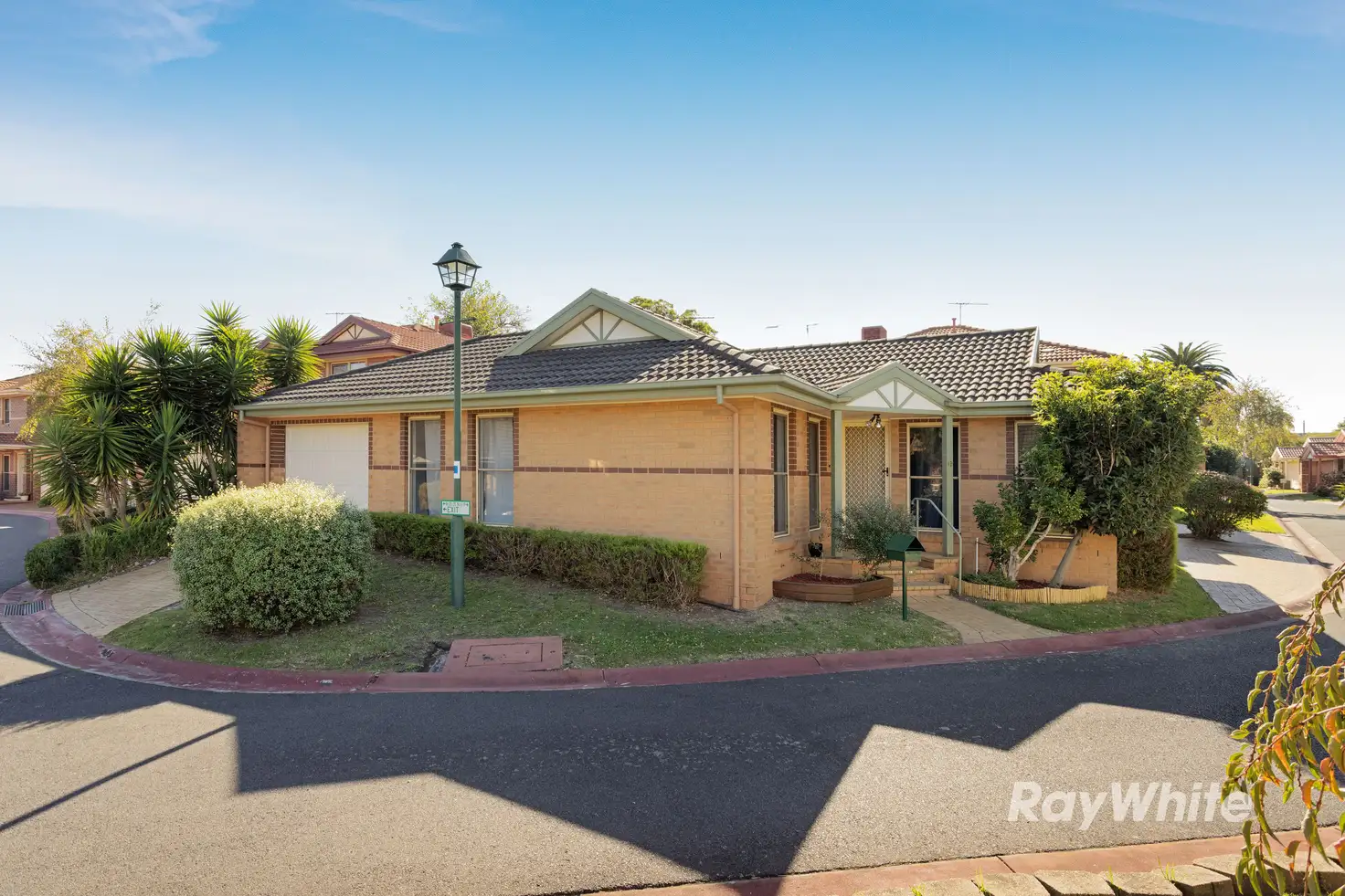 Main view of Homely house listing, 19 Federation Walk, Hughesdale VIC 3166