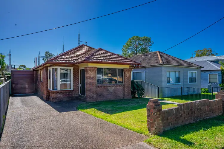 438 Glebe Road, Hamilton South NSW 2303
