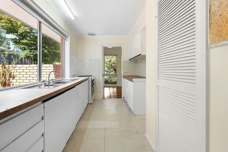 4 Lorikeet Court, Frankston VIC 3199