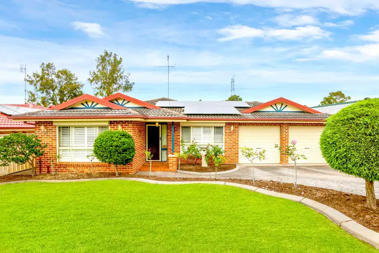 82 Kiber Drive, Glenmore Park NSW 2745