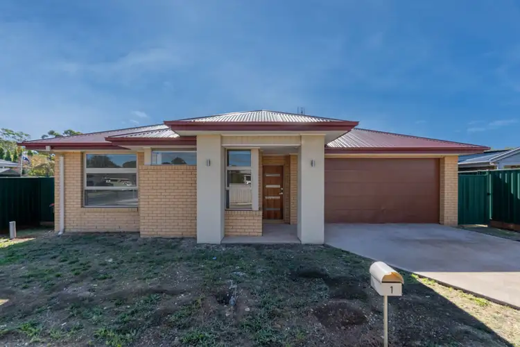 1 Mentor Street, Seymour VIC 3660