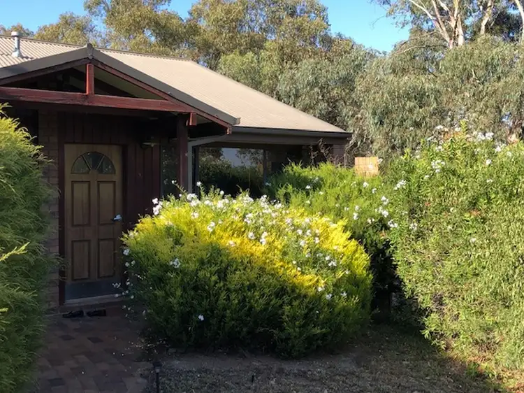 202 Goolabri Drive, Sutton NSW 2620