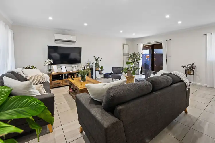 Second view of Homely house listing, 32 Ethel Avenue, Lalor VIC 3075