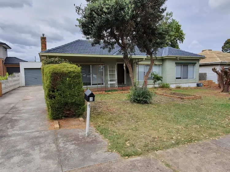 6 Dover Street, Oakleigh East VIC 3166