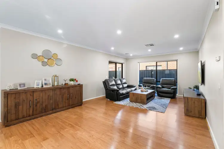 Second view of Homely house listing, 5 Canal Way, Craigieburn VIC 3064