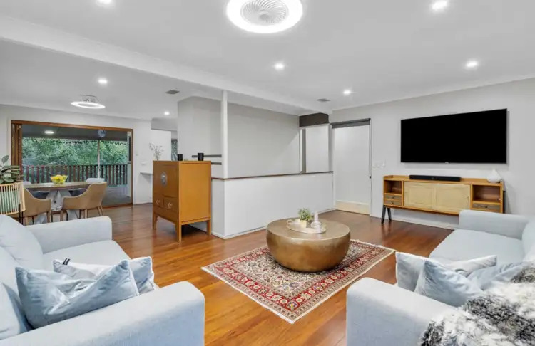 734 Moggill Road, Chapel Hill QLD 4069