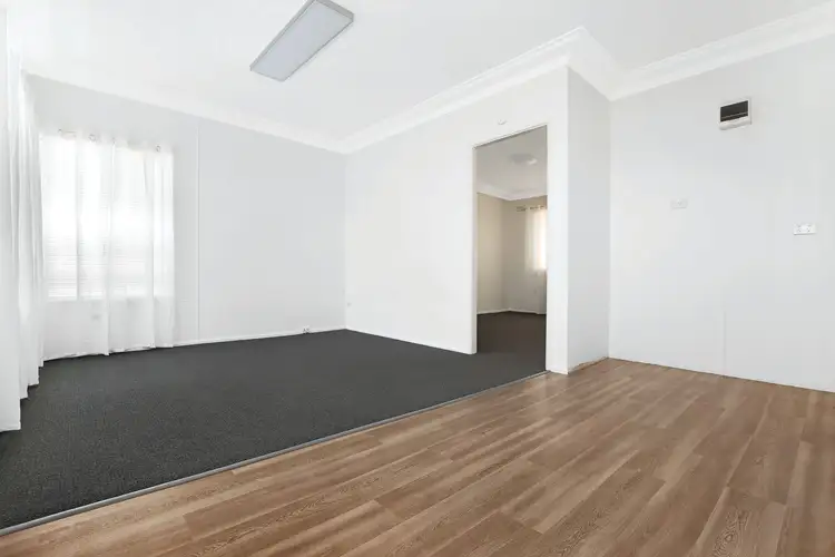 Second view of Homely unit listing, 3/8 Cordeaux Road, Figtree NSW 2525