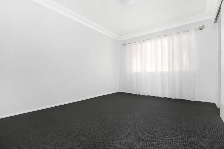 Fifth view of Homely unit listing, 3/8 Cordeaux Road, Figtree NSW 2525