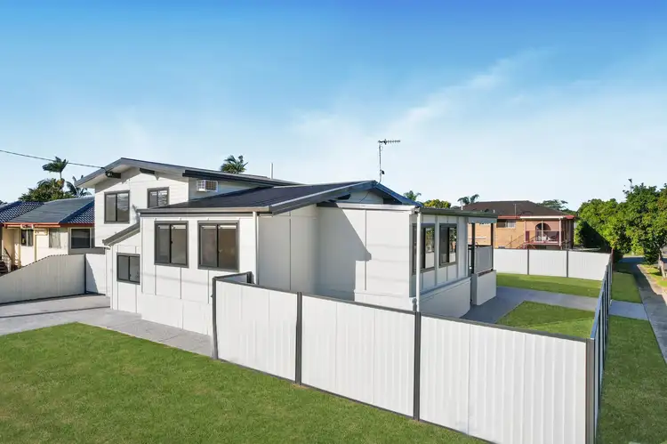 1 Carcoola Street, Kingston QLD 4114