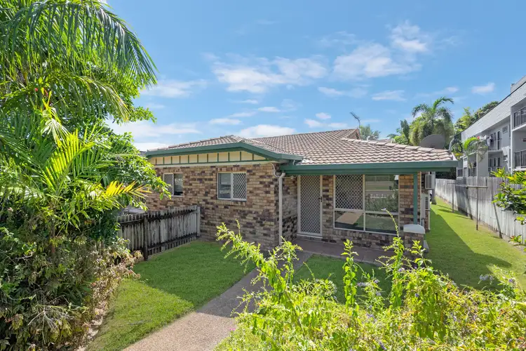 2/7 Rose Street, North Ward QLD 4810