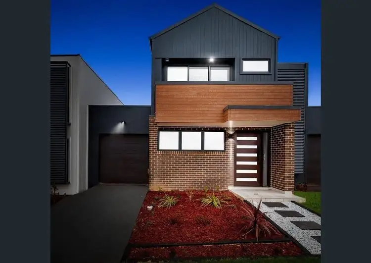 9 Peters Road, Edmondson Park NSW 2174