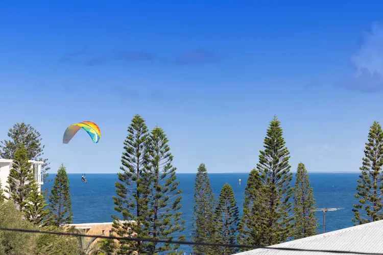 Unit 4/3 Sykes Avenue, Kings Beach QLD 4551