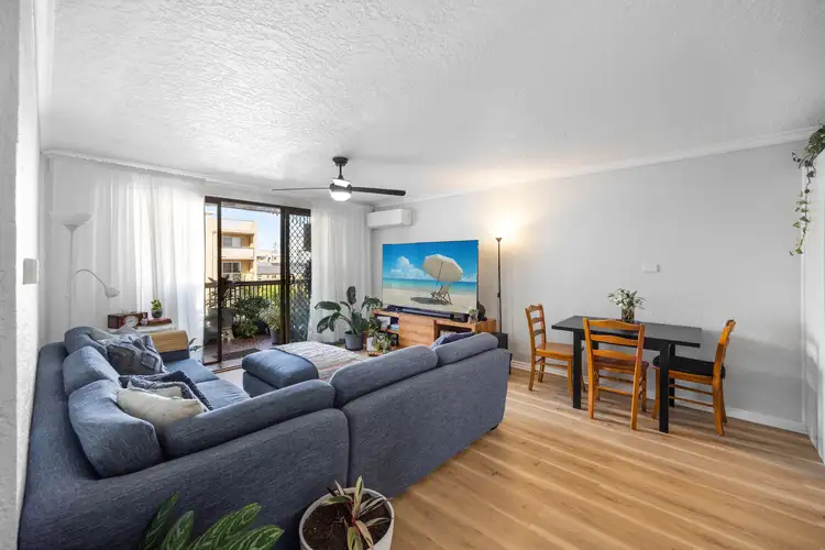 Sixth view of Homely unit listing, Unit 4/3 Sykes Avenue, Kings Beach QLD 4551