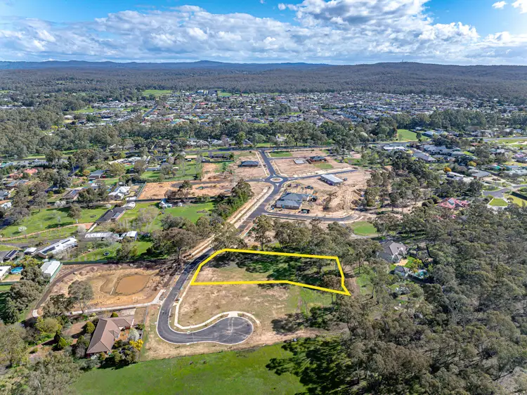 19 Bark Street, Strathfieldsaye VIC 3551