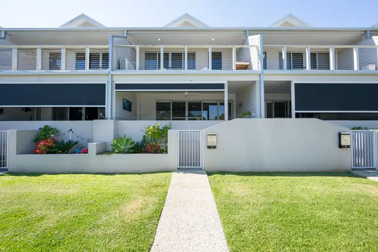 3/7 Fawcett Street, Woolgoolga NSW 2456