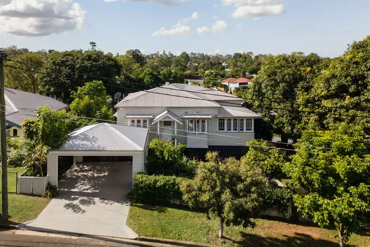 74 Sixth Avenue, Bardon QLD 4065