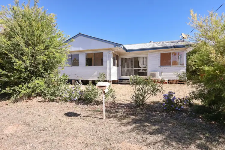 13 Crawford Street, Roma QLD 4455