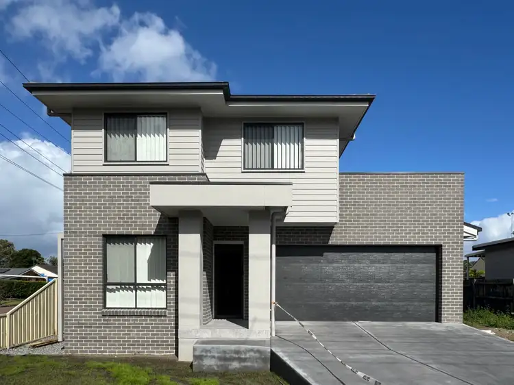 52 Natuna Avenue, Budgewoi NSW 2262
