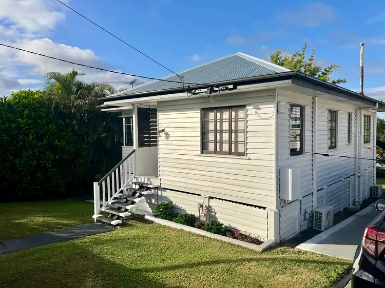129 Broadwater Road, Mount Gravatt East QLD 4122
