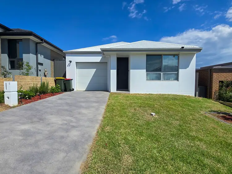 6 Burton Road, Gregory Hills NSW 2557