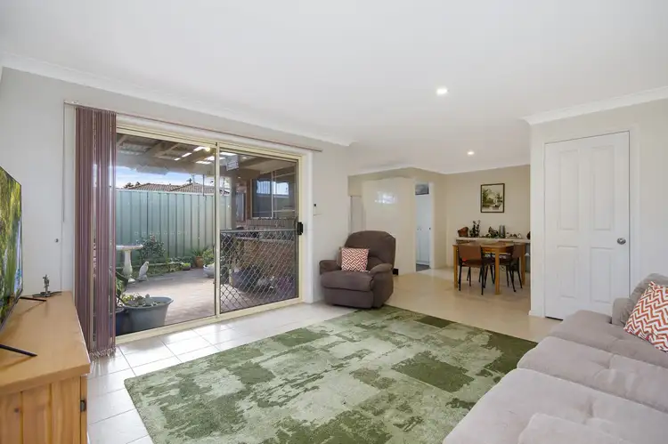 Fourth view of Homely villa listing, 2/28 Pacific Street, Long Jetty NSW 2261