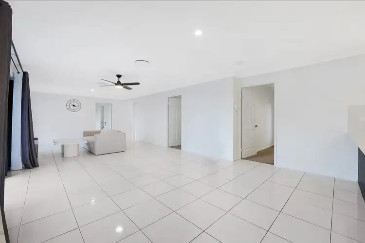 369 Nudgee Road, Hendra QLD 4011
