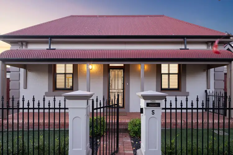 5 Tassie Street, Glenelg SA 5045