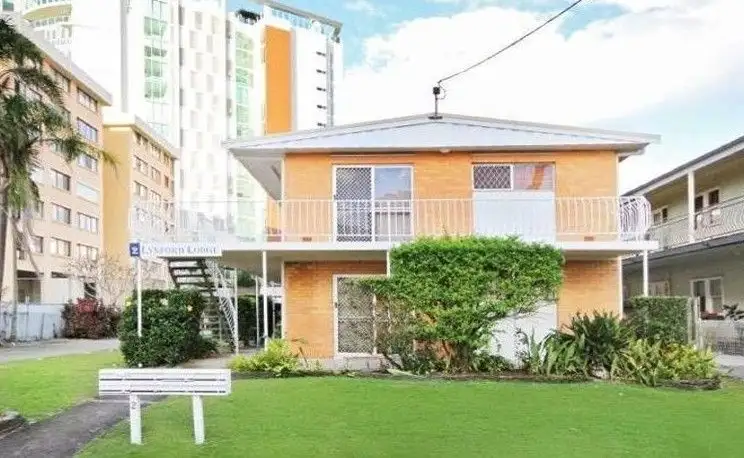 1/2 Haig Street, Coolangatta QLD 4225
