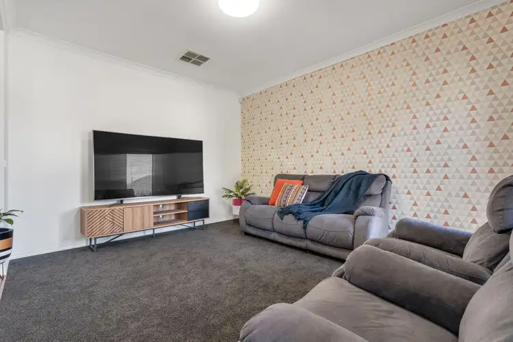Sixth view of Homely house listing, 3 Bottlebrush Road, Craigieburn VIC 3064