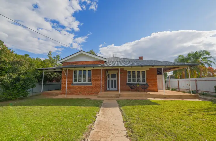 80 Bogan Street, Parkes NSW 2870