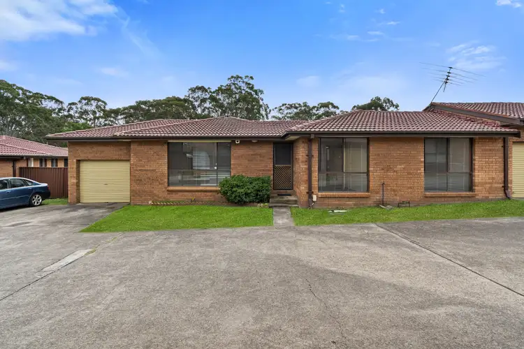 8/4 Mary Street, Macquarie Fields NSW 2564