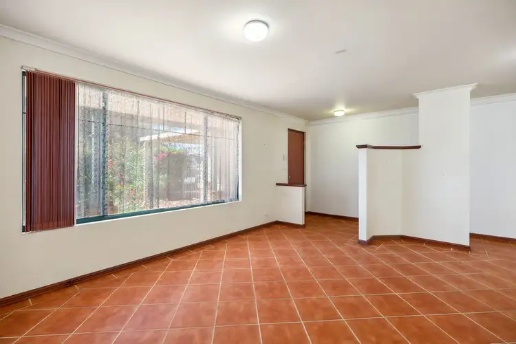 Fifth view of Homely house listing, 7 Gotland Court, Stratton WA 6056