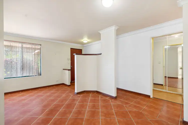 Sixth view of Homely house listing, 7 Gotland Court, Stratton WA 6056