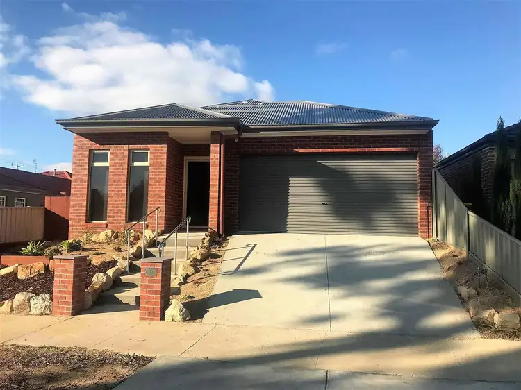 6 Gordon Street, Ballarat East VIC 3350