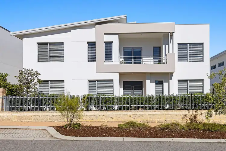 6 Champion Crescent, Floreat WA 6014